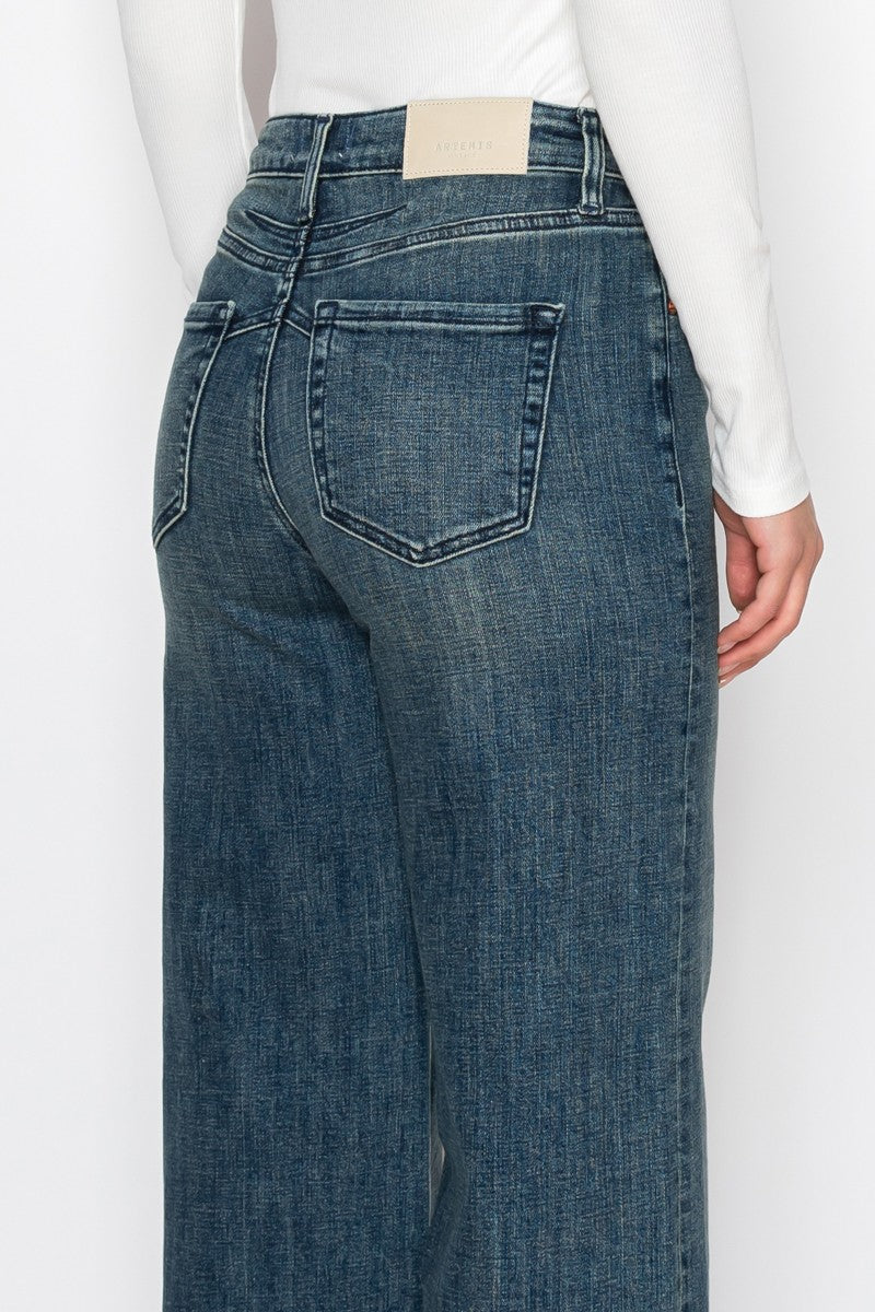 Jeans de mujer Elise de tiro alto con efecto control de abdomen, puños y pierna ancha