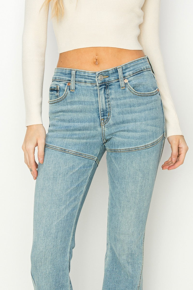 Jeans Brianna skinny acampanados de tiro alto (tallas regulares y grandes)
