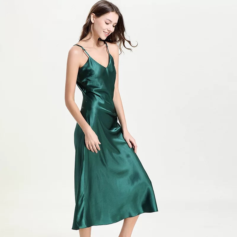 SelenaHuanStudio Tea-Length Silky Lace Nightdress & Robe Set, product view 3.