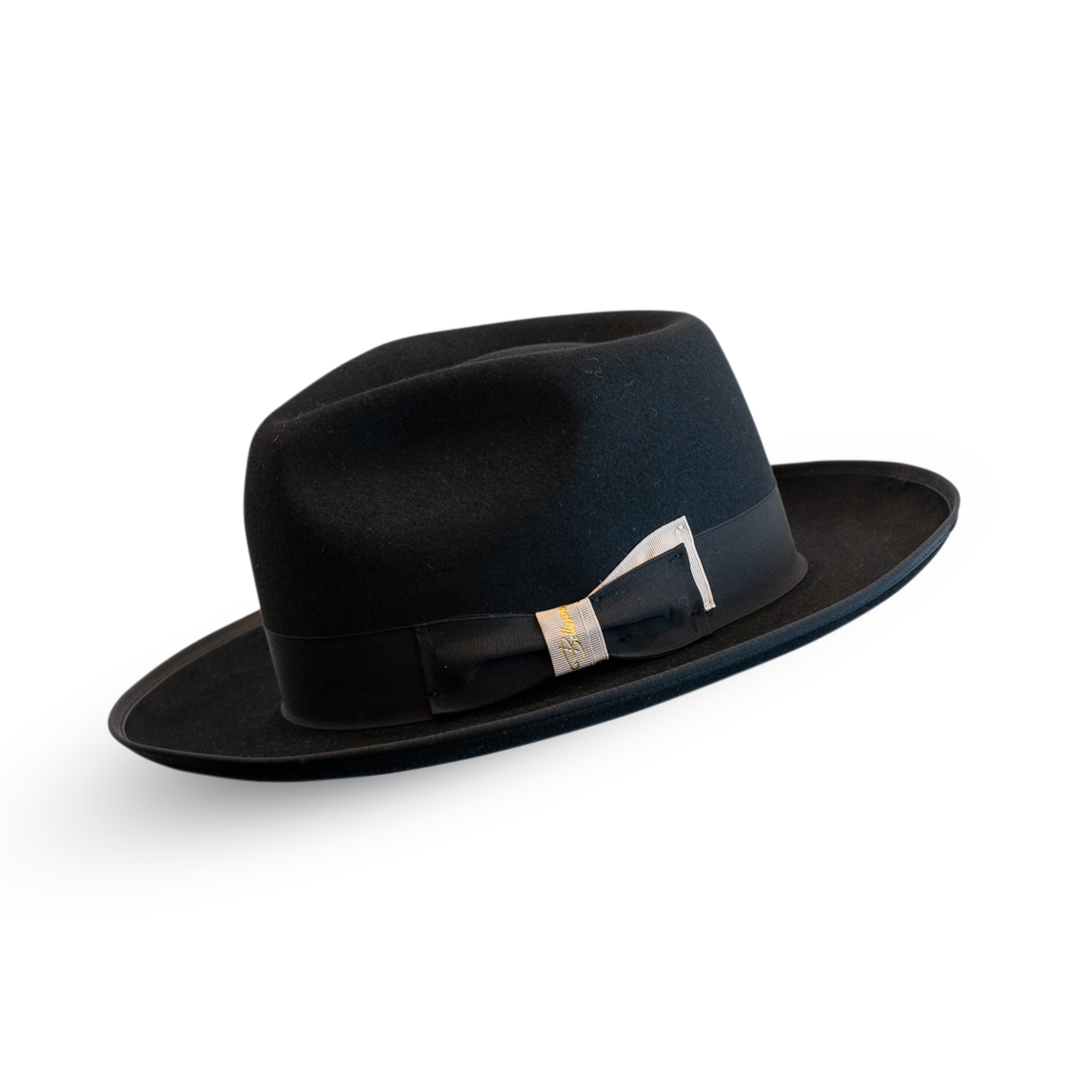 The Fox Fedora – Bold Sophistication, Timeless Presence
