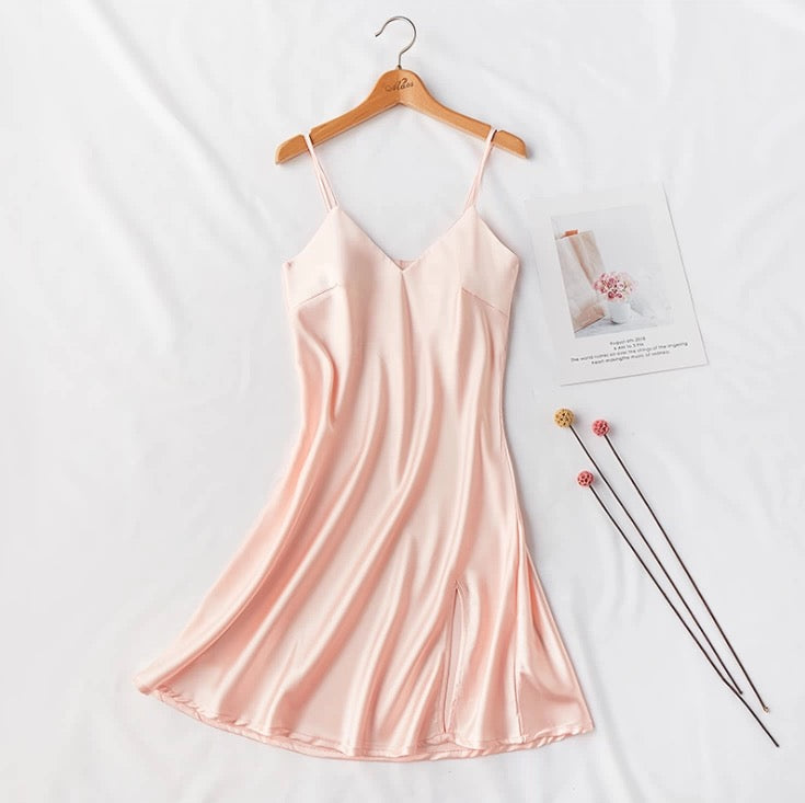 SelenaHuanStudio Short Silky Lace Nightdress & Robe Set, product view 3.