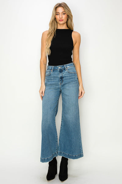 Jeans palazzo cortos de tiro alto Noa