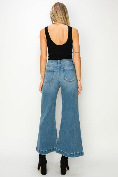 Jeans palazzo cortos de tiro alto Noa
