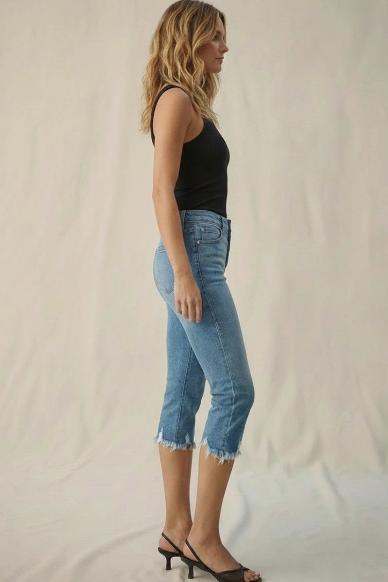 Pantalones vaqueros Lauren capri de tiro medio con bajo deshilachado