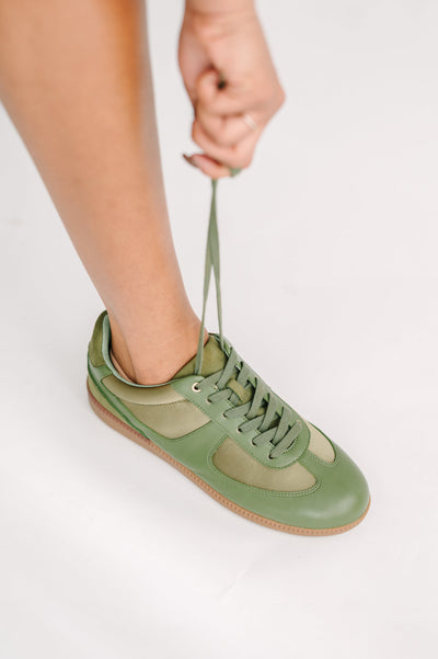 TAYLOR Green Mixed-Media Platform Sneakers
