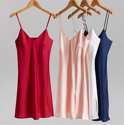 SelenaHuanStudio Short Silky Lace Nightdress & Robe Set, product view 2.