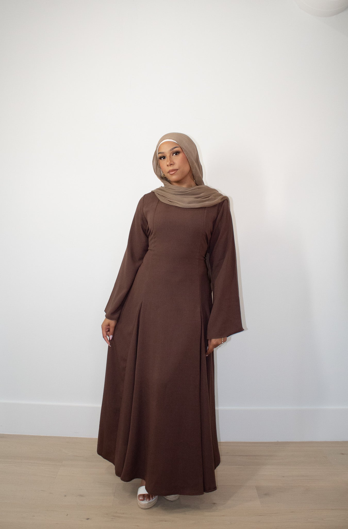 Robe Aidah à nouer au dos - Marron