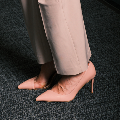 JANE Pumps – nude patent leather and transparent PVC